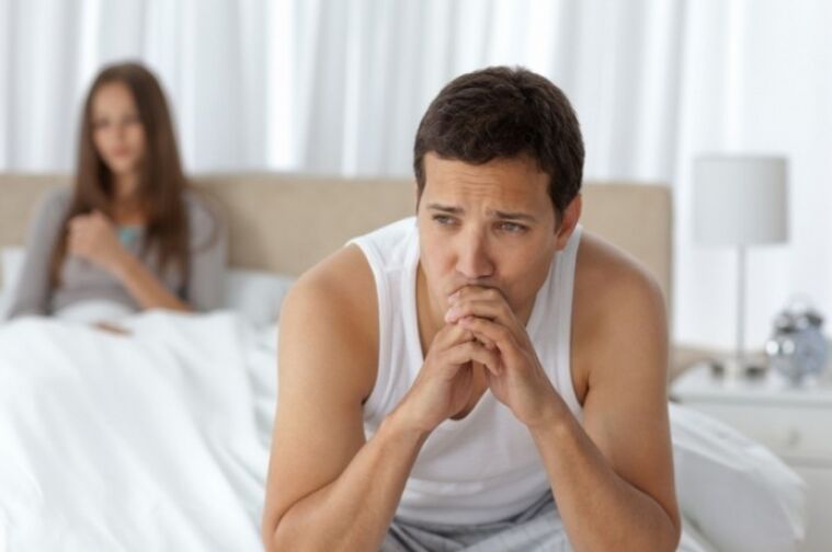 e Mann mat Unzeeche vu Prostatitis